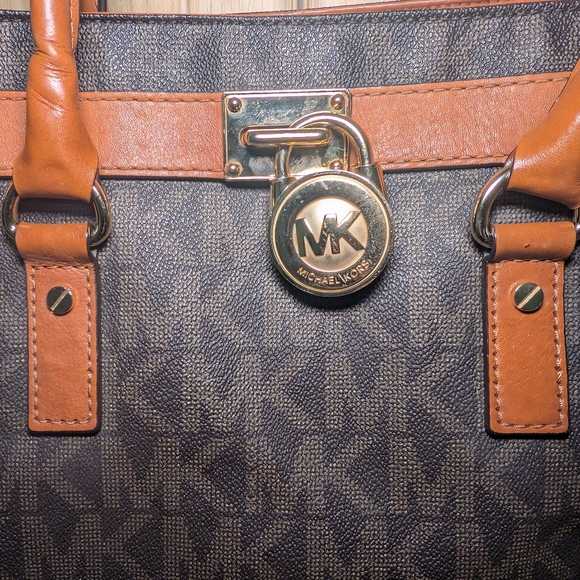 Michael Kors Brown and Tan Tote Bag - Picture 2 of 8